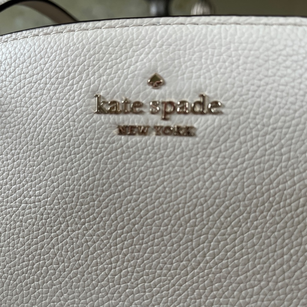 💕♠️ NWT kate spade ♠️💕 Monet Triple Compartment Tote - Picture 2 of 12